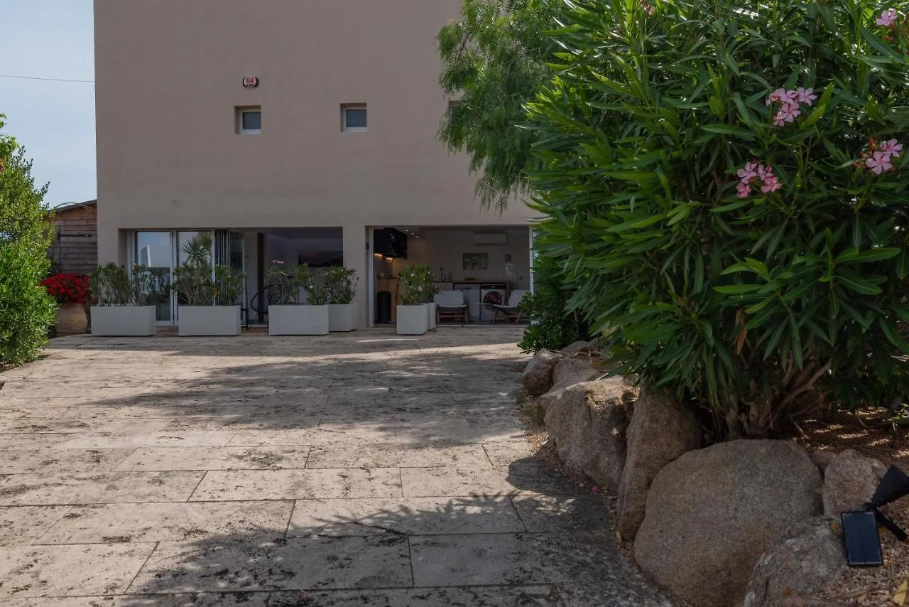 Romantic Modern Apartment Private Swimming Pool 5 Min Walk From Begur Centre